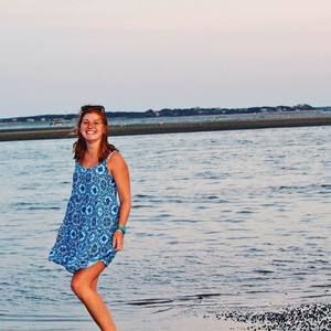 Meet your Posher, Madeline